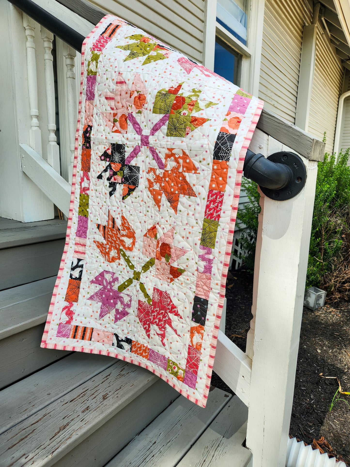 Leaf Pile | CKQ-2405 Runner & Throw Quilt Pattern