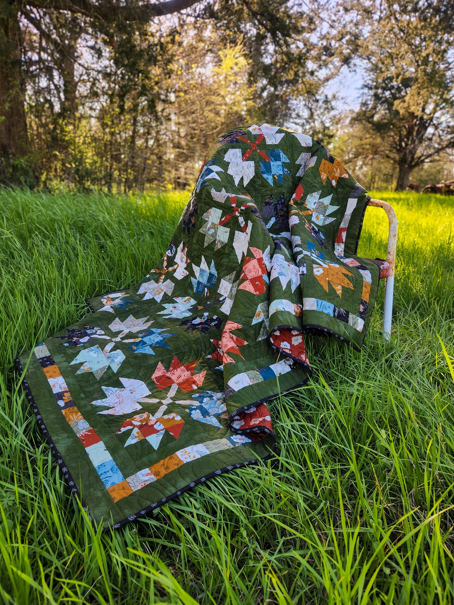 Leaf Pile | CKQ-2405 Runner & Throw Quilt Pattern